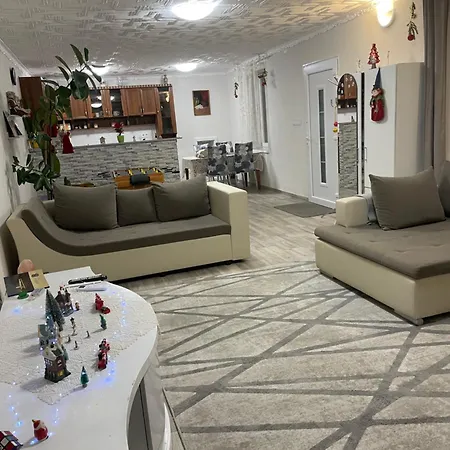 Piroska Vendeghaz 아파트 Tahitófalu