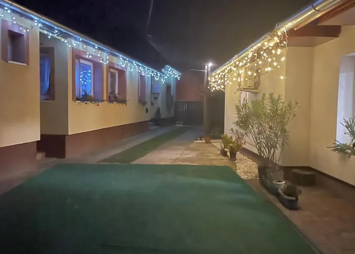 Piroska Vendeghaz * Tahitófalu