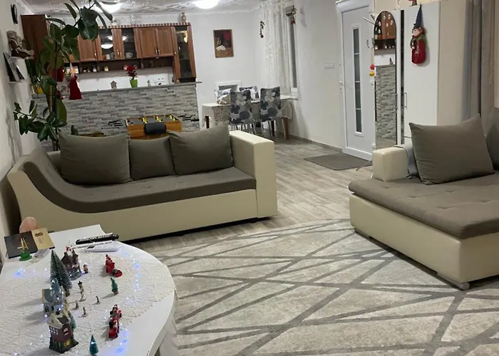 Piroska Vendeghaz 아파트 Tahitófalu